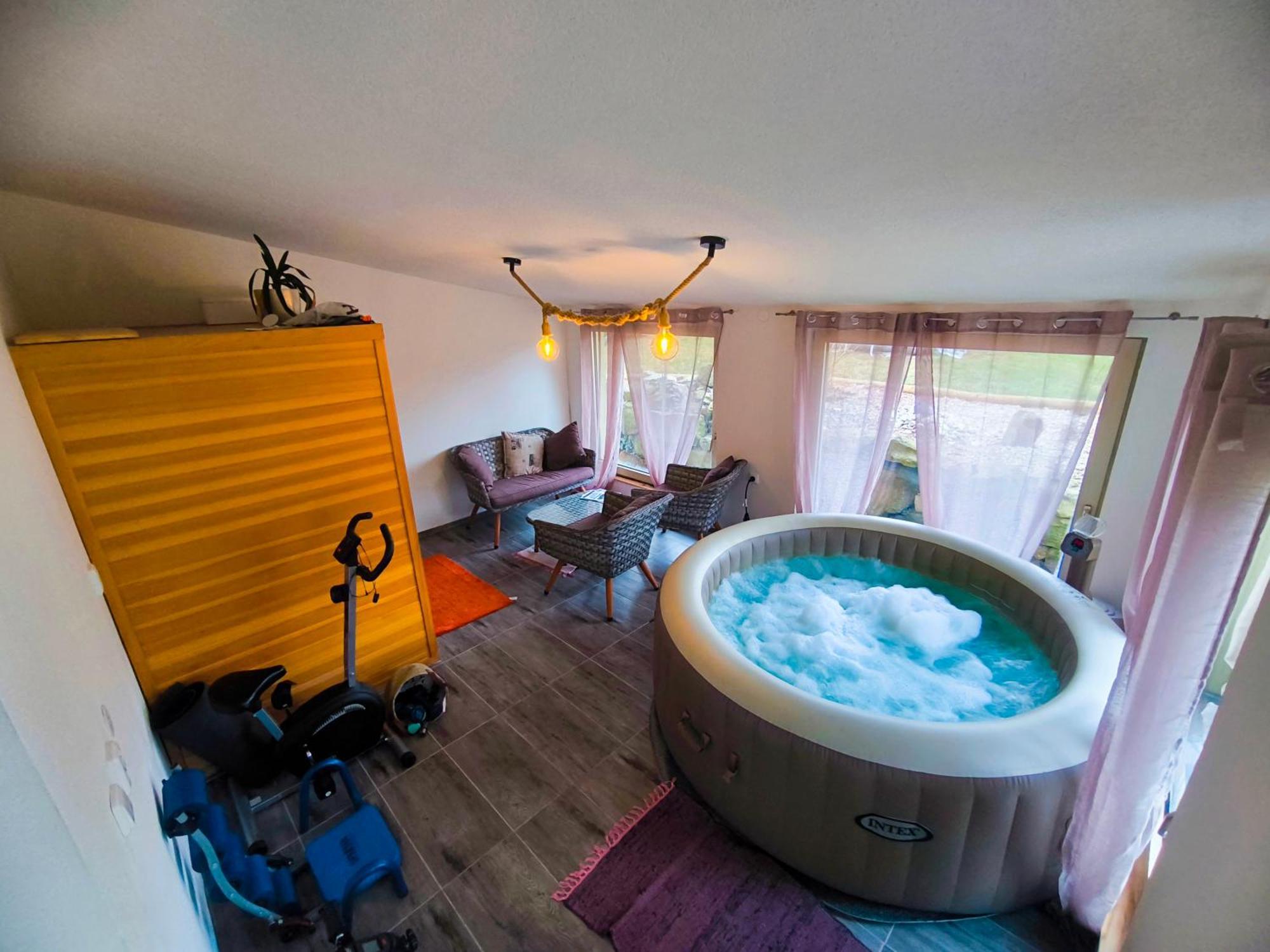Holiday Home U Lubose Trhove Sviny Екстер'єр фото